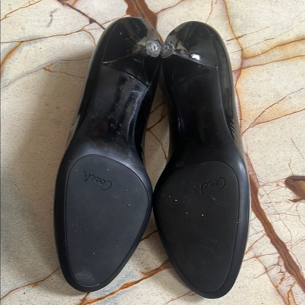 👠 Coach Black Patent Leather Pumps ✨ Timeless Elegance - Picture 6 of 9